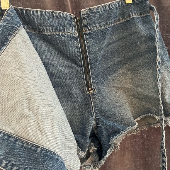 We The Free Emmy Denim Skort - Picture 4 of 5